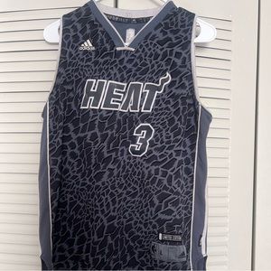 Adidas Miami heat boys large Dwyane Wade  jersey, limited edition print